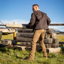 Ariat Men's M7 Rocker Stretch Grizzly Straight Whiskey Jeans 10036875 -Western Cowboy Equipment Store 10036875 lifestyle