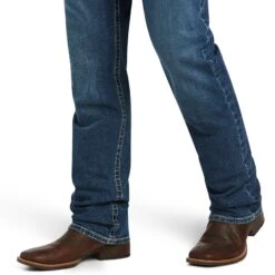 Ariat® Men's M4 Relaxed Claudio Walden Straight Leg Jeans 10040743 10 Ariat® Men's M4 Relaxed Claudio Walden Straight Leg Jeans 10040743 -Western Cowboy Equipment Store S22 MNS WEST 10040743 detail03