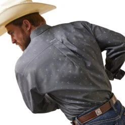 Ariat® Men's Wrinkle Free Classic Faraz Weathered Slate Shirt 10043879 -Western Cowboy Equipment Store S23 MNS WEST 10043879 detail02